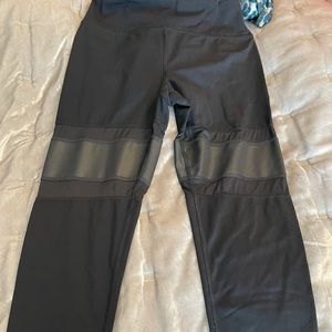Black tikita leggings
